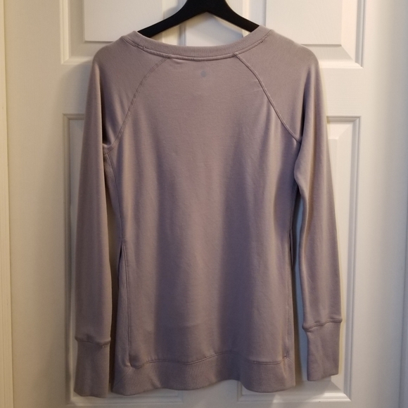 Lounge wear, Sweater- Super soft - Picture 2 of 3